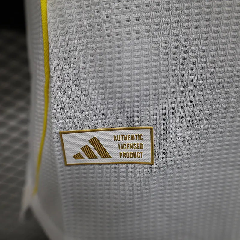 MAILLOT REAL MADRID DOMICILE 2025/2026