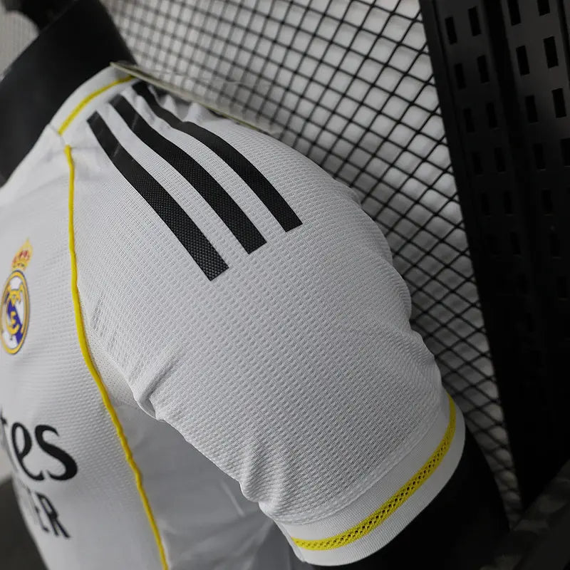 MAILLOT REAL MADRID DOMICILE 2025/2026