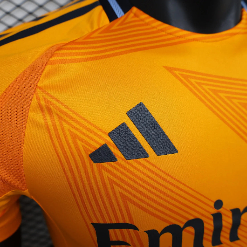 MAILLOT REAL MADRID EXTERIEUR 2024/2025
