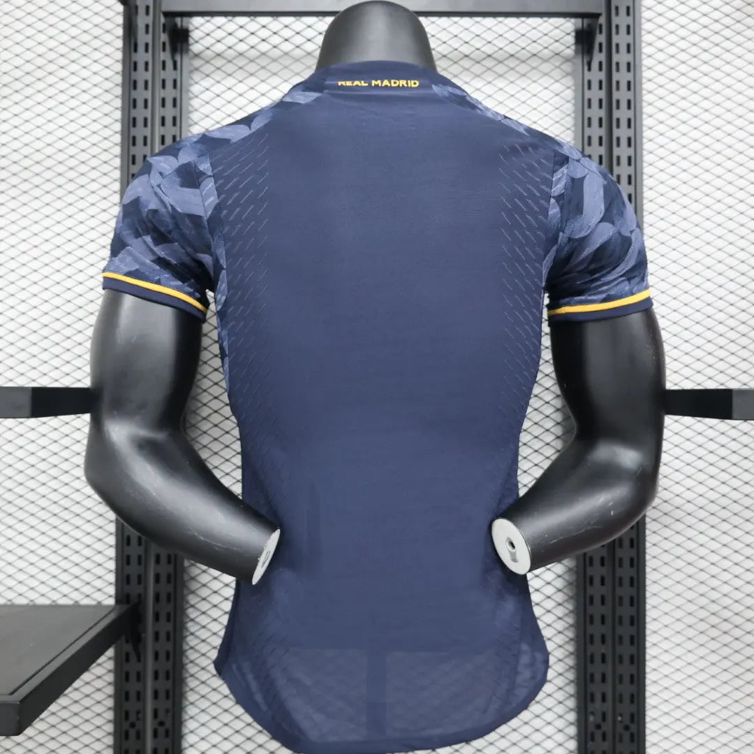 MAILLOT REAL MADRID EXTERIEUR 2023/2024