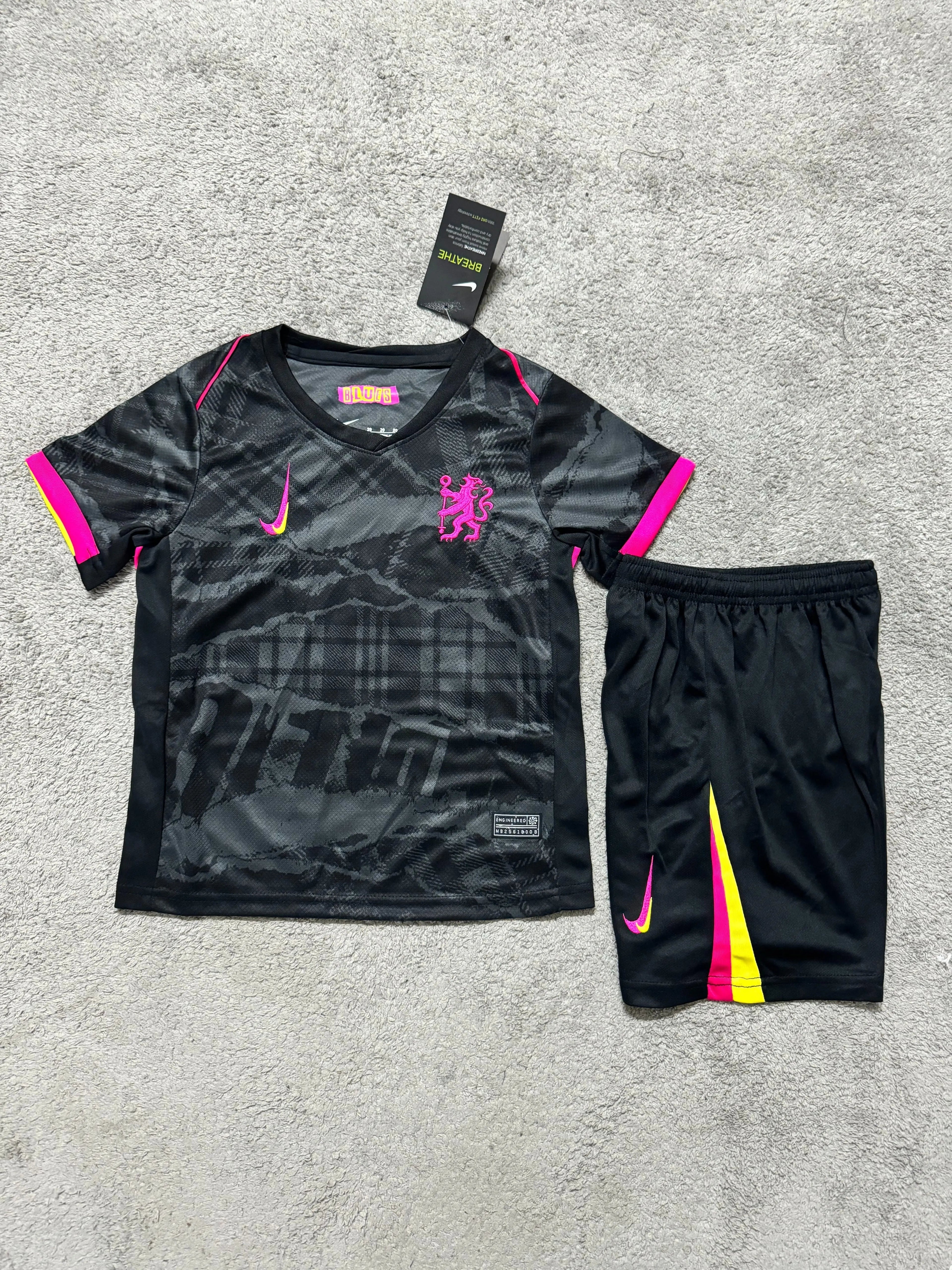 Ensemble chelsea rose/noir/jaune 24/25
