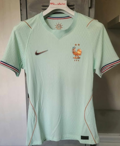 Maillot 25/26 France green  Spécial fans