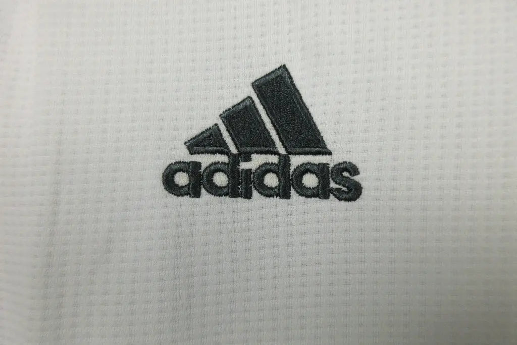 MAILLOT RETRO REAL MADRID DOMICILE 2015/2016