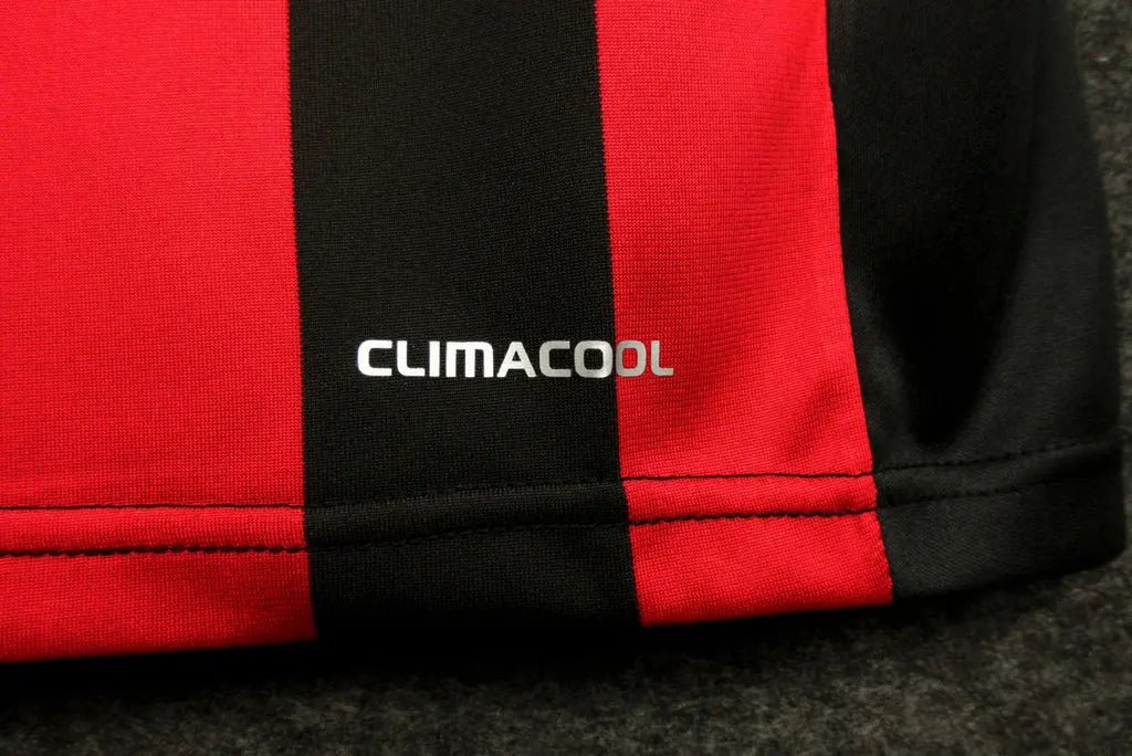 MAILLOT RETRO AC MILAN DOMICILE 2009/2010