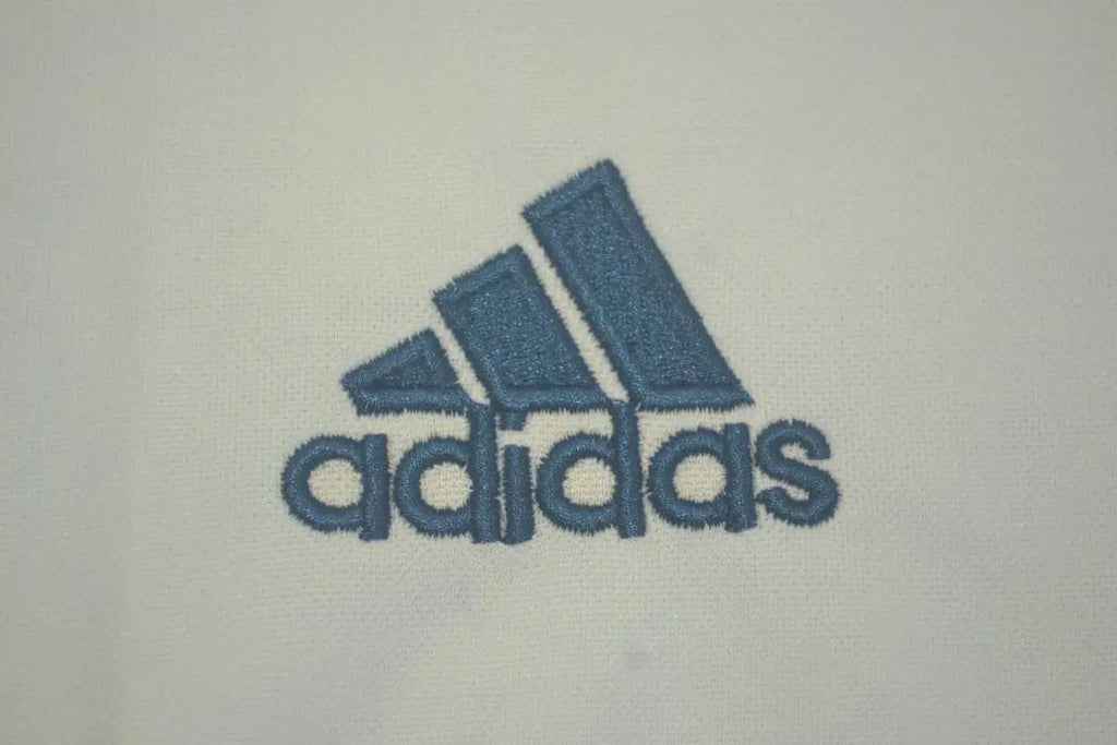 MAILLOT REAL MADRID DOMICILE 2001