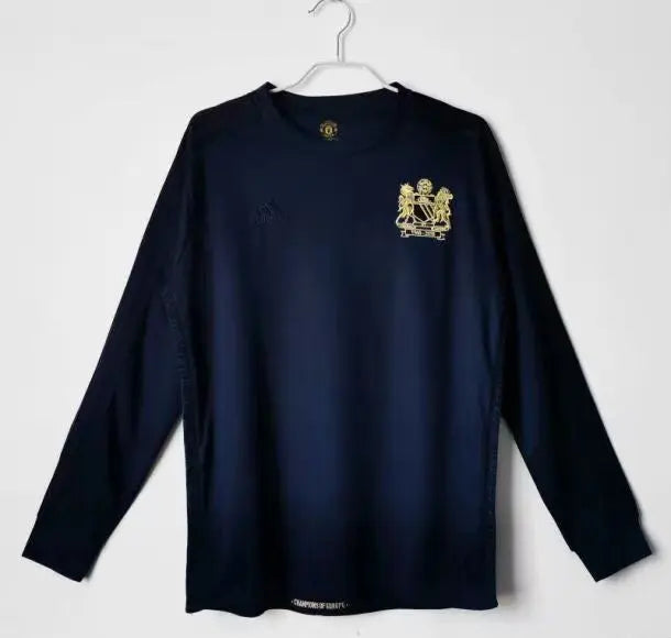MAILLOT MANCHESTER CITY 1968 VERSION MANCHES LONGUES