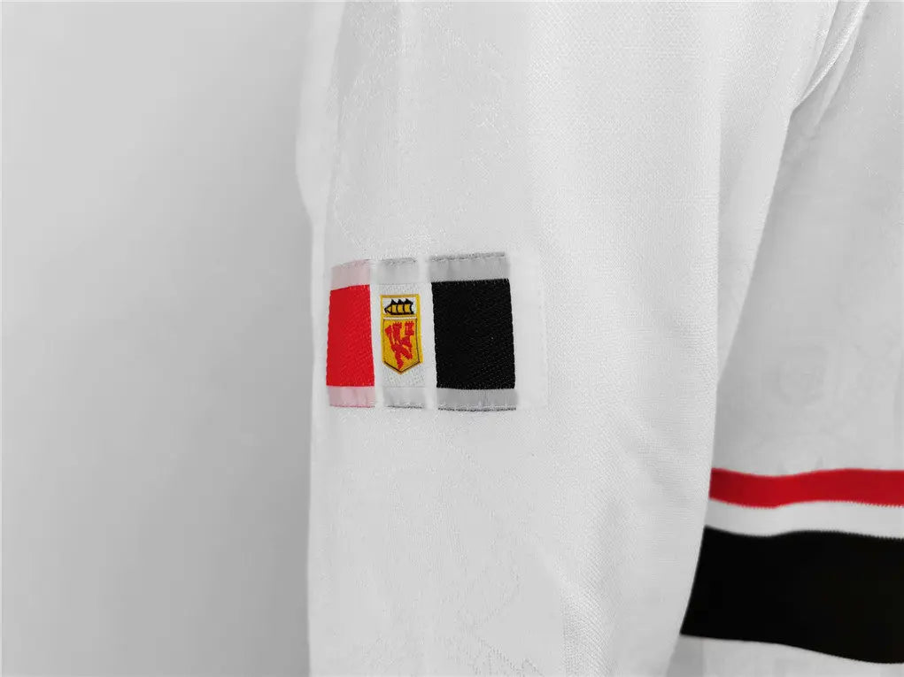 MAILLOT MANCHESTER UNITED EXTÉRIEUR 1998/1999 VERSION MANCHES LONGUES