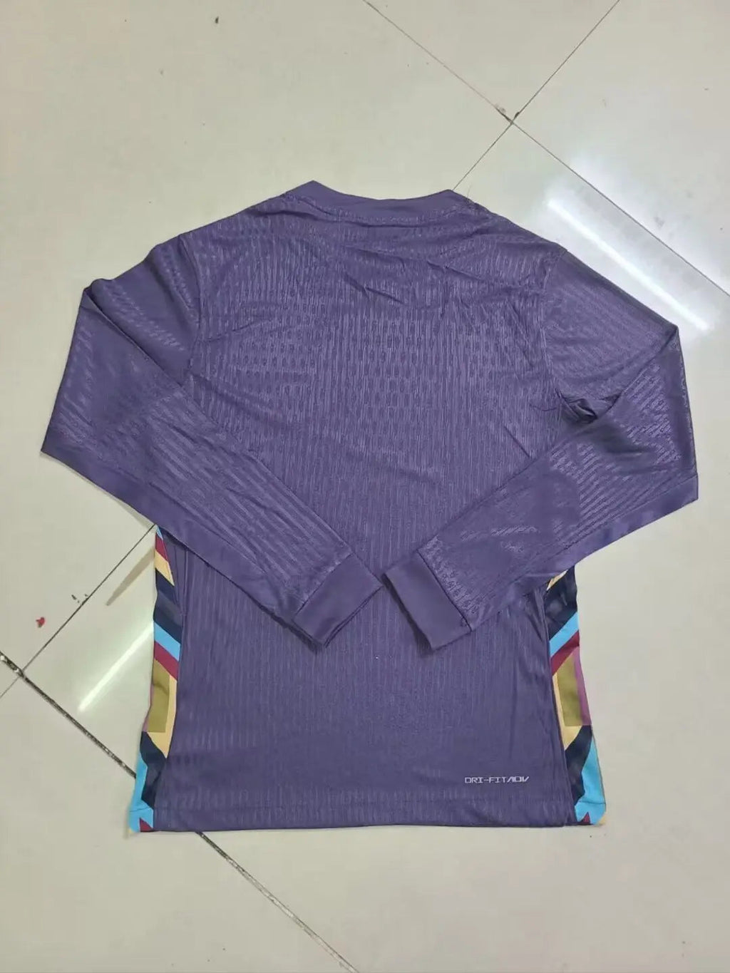 MAILLOT ANGLETERRE EXTÉRIEUR 2024