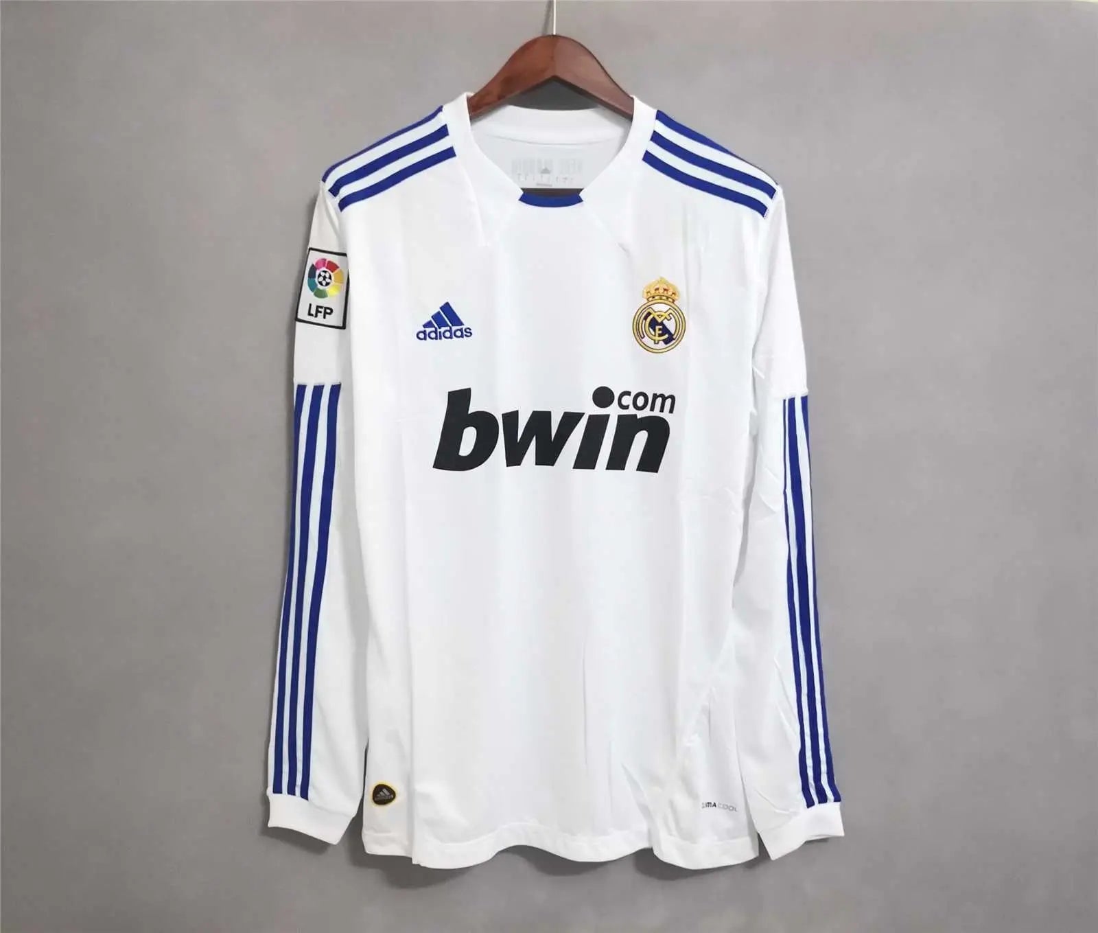 MAILLOT REAL MADRID DOMICILE 2010/2011
