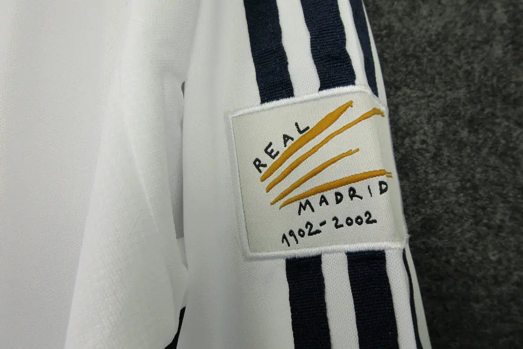 MAILLOT RETRO RÉAL MADRID DOMICILE 2002/2003