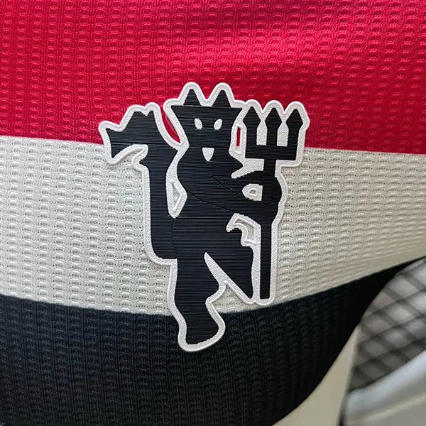 MAILLOT MANCHESTER UNITED EXTÉRIEUR 2024/2025