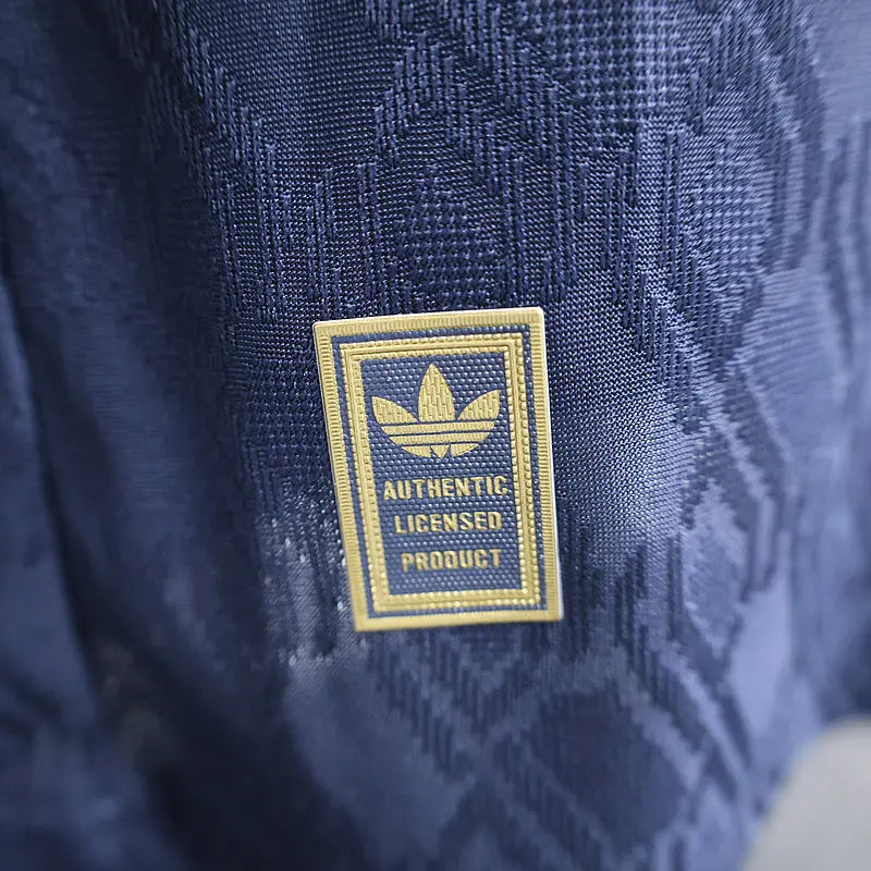 MAILLOT JUVENTUS EXTÉRIEUR 2024/2025