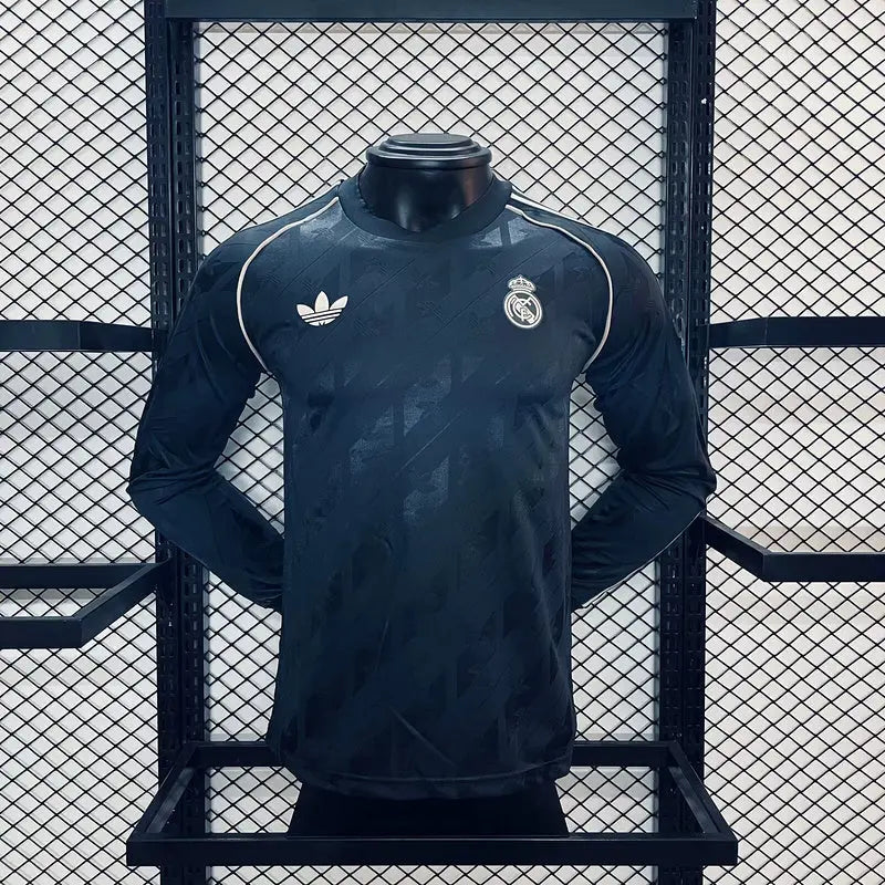 MAILLOT RETRO REAL MADRID 2024/2025