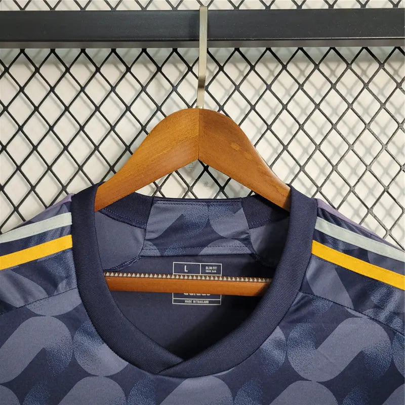 MAILLOT REAL MADRID EXTÉRIEUR 2023/2024