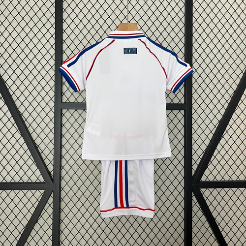 24/25 Ensemble Enfant France Rétro